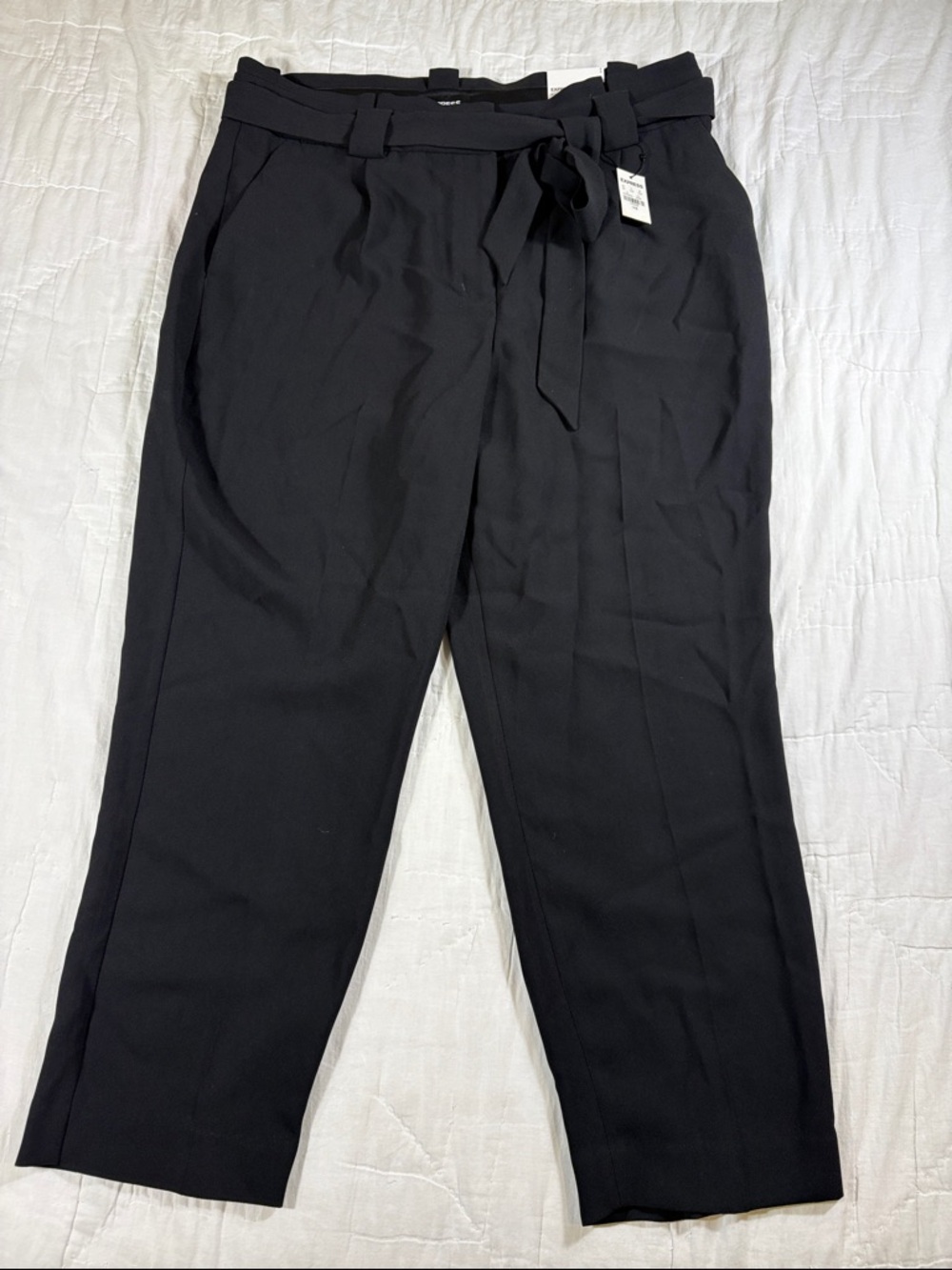 Express‎ NWT Black High-Waisted Paper-Bag Tie-Waist Ankle Dress Pants - Size 14S